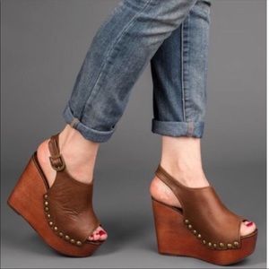 😍😍Jeffrey Campbell wedges